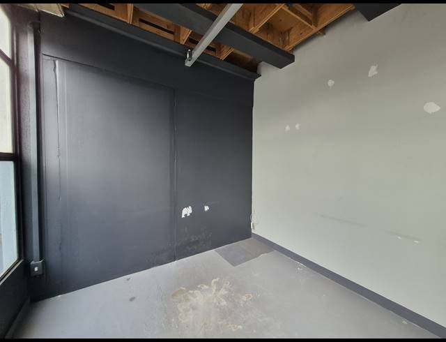 79M² OFFICE TO LET IN CRAIGHALL